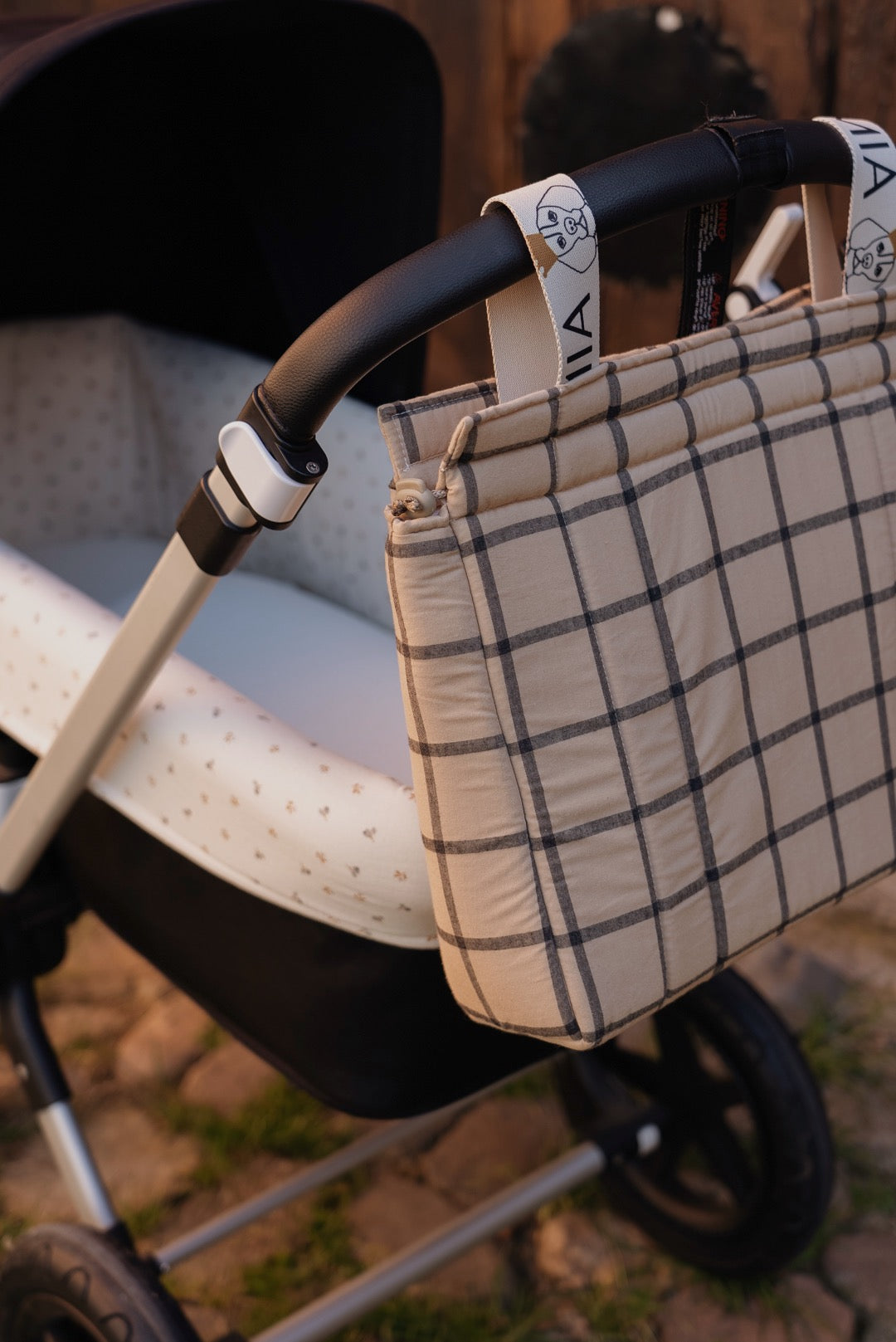 Grand sac à carreaux ocre