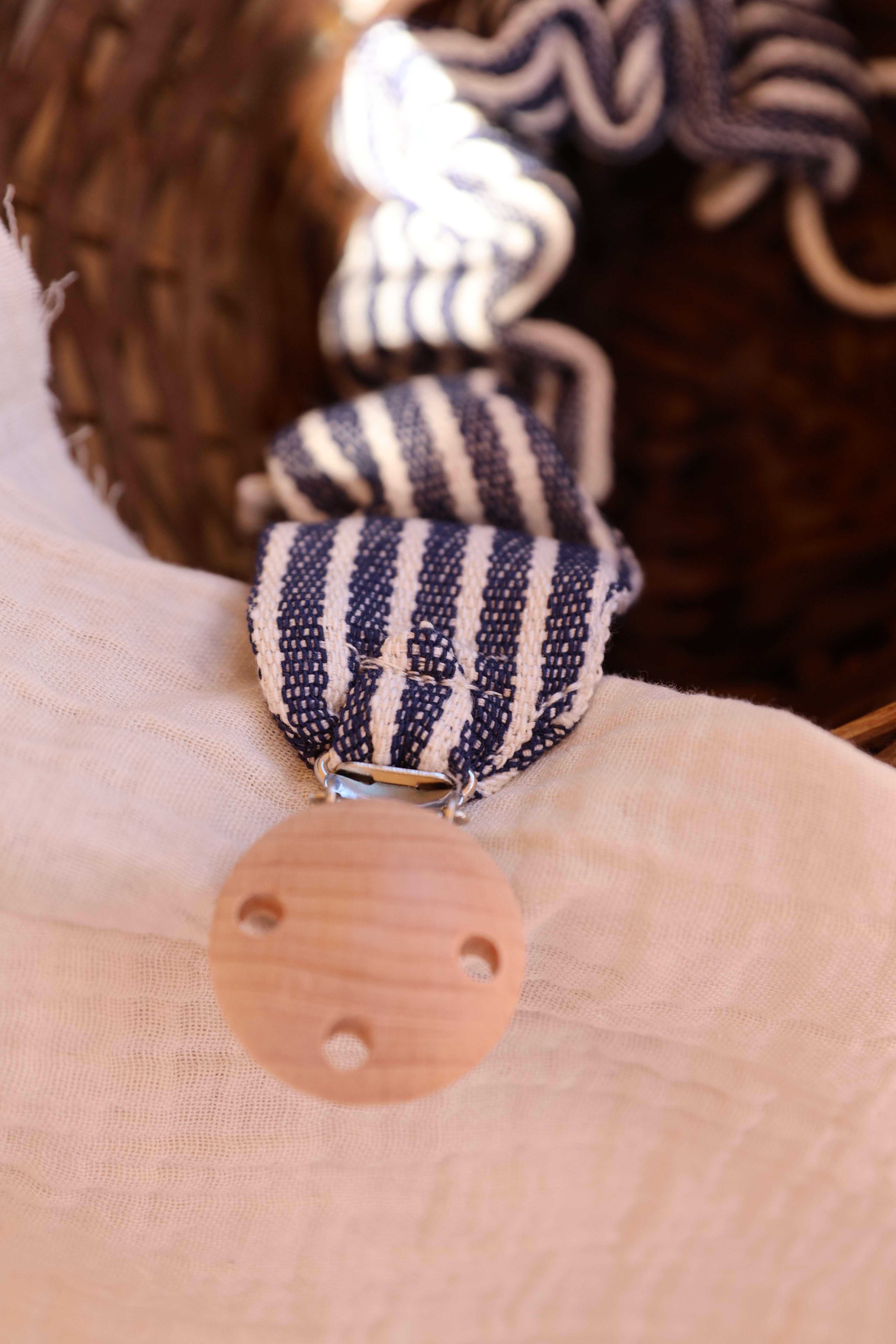 Chupetero Fruncido Apron Stripe Jean