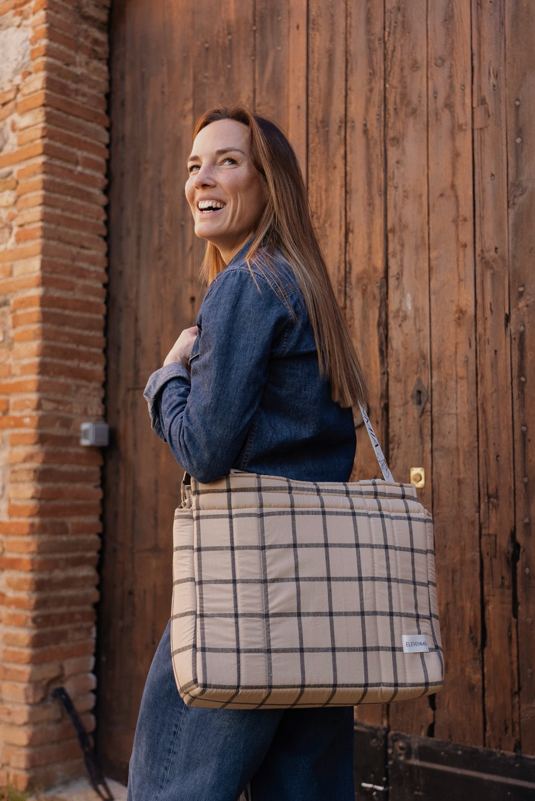 Grand sac à carreaux ocre