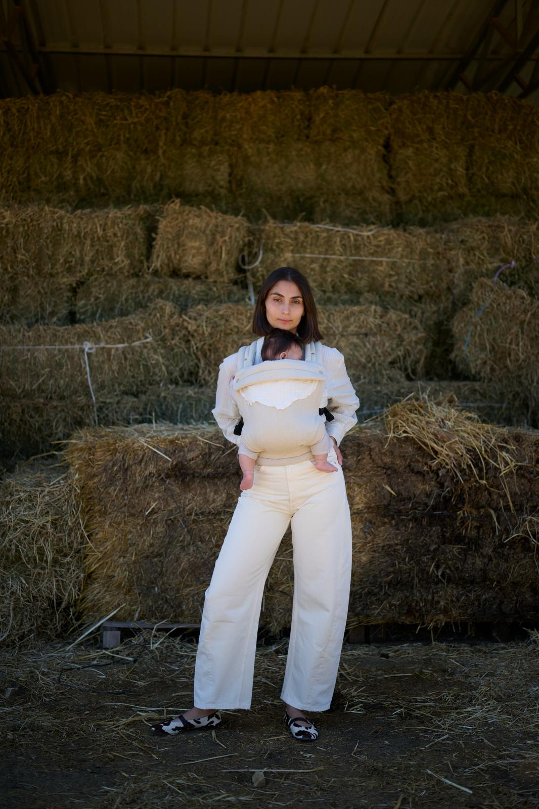 Portabebé “the linen” Mömo X Elevenmia