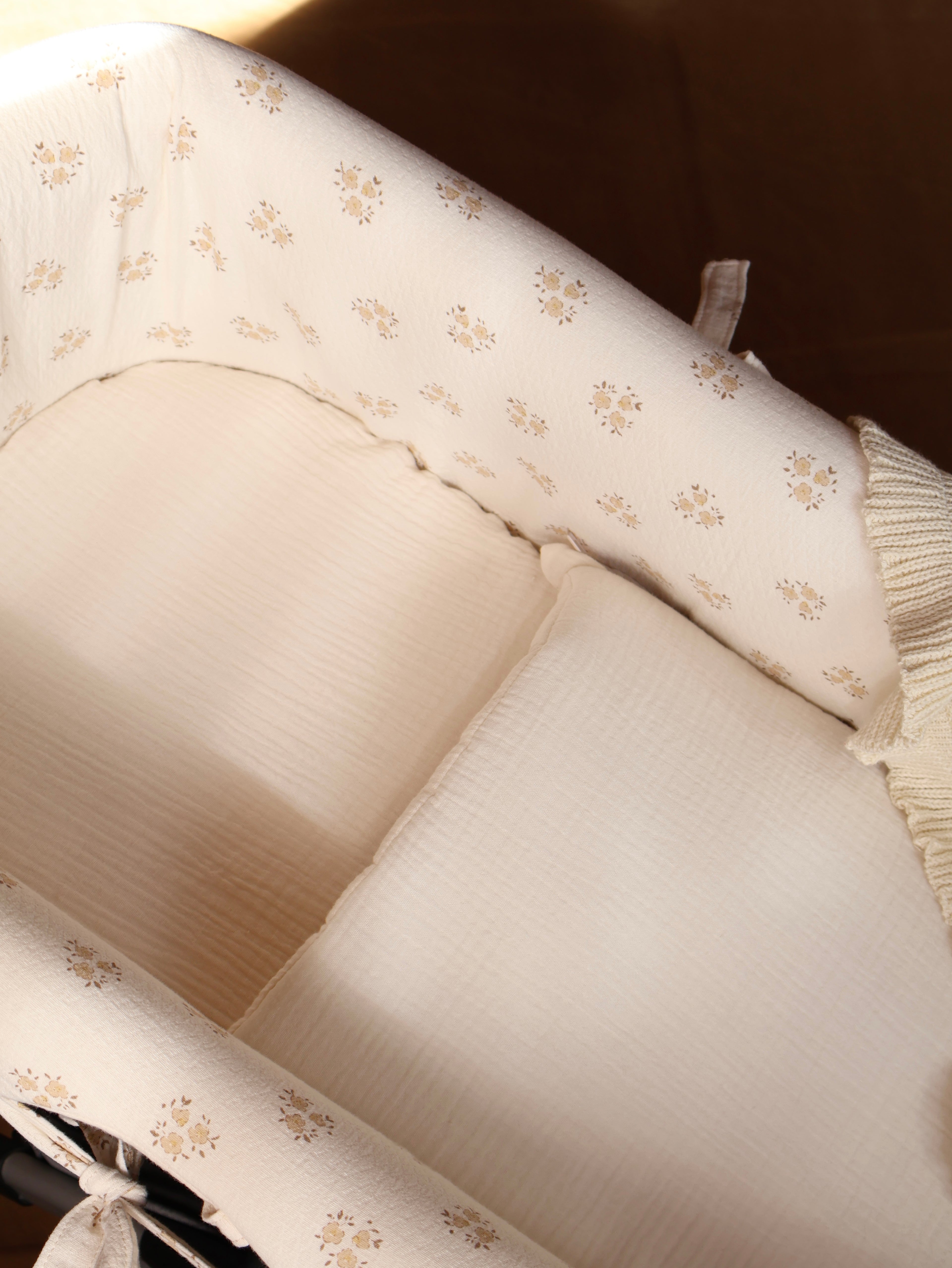 Vestidura Cochecito Inti Arena + Gasa Cruda Reversible