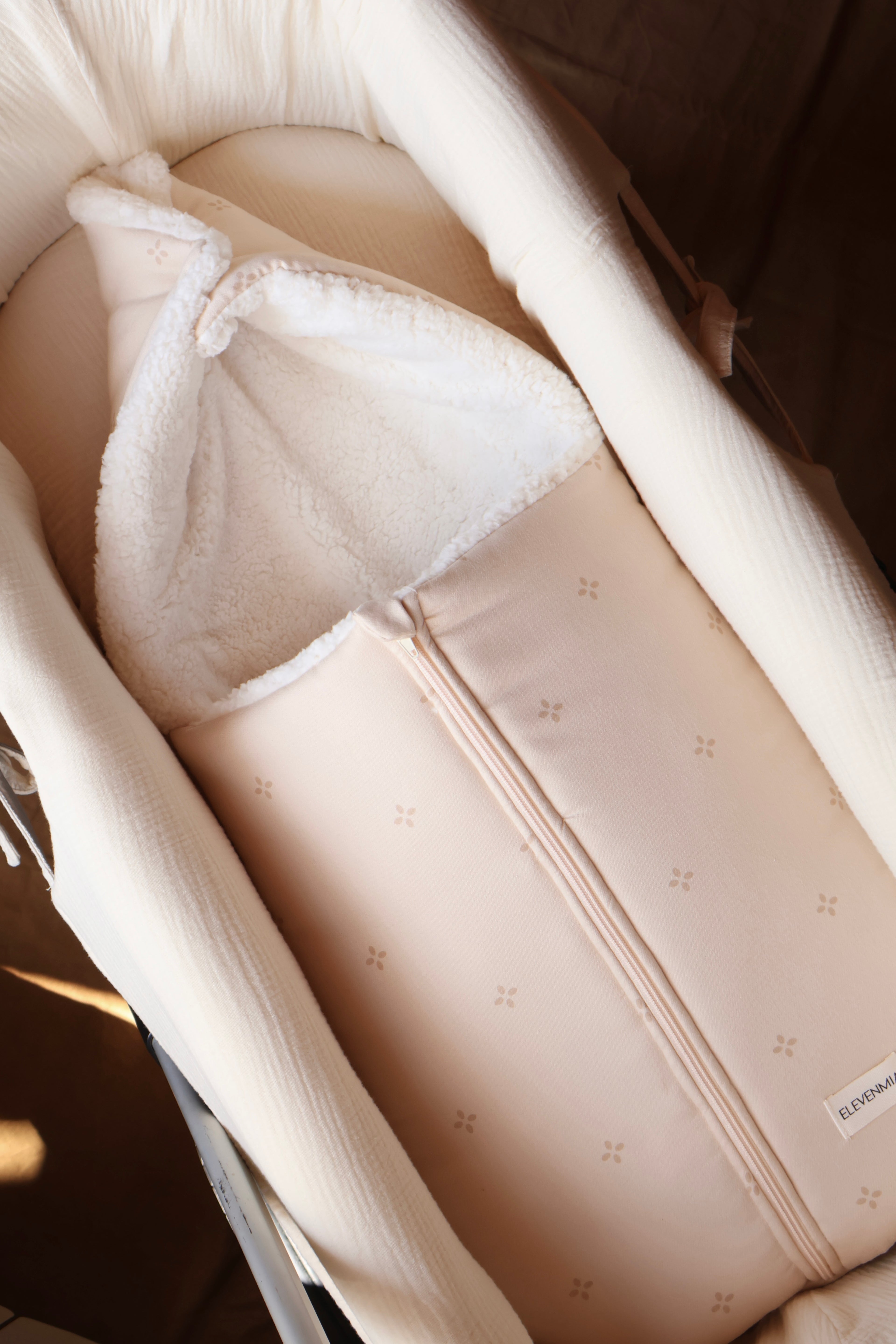 Sac de transport Dalia + peau de mouton