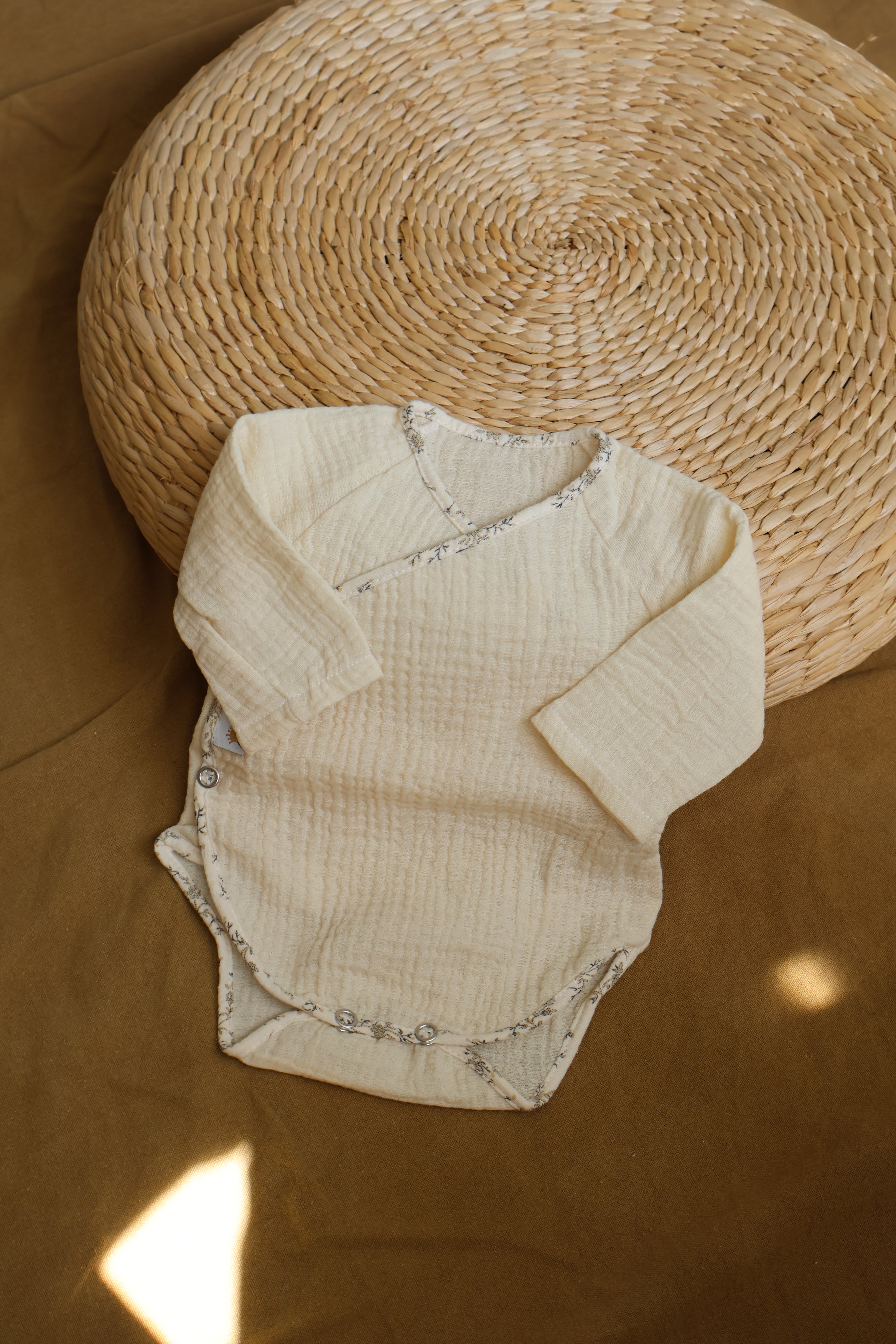 Body à manches longues en mousseline brute