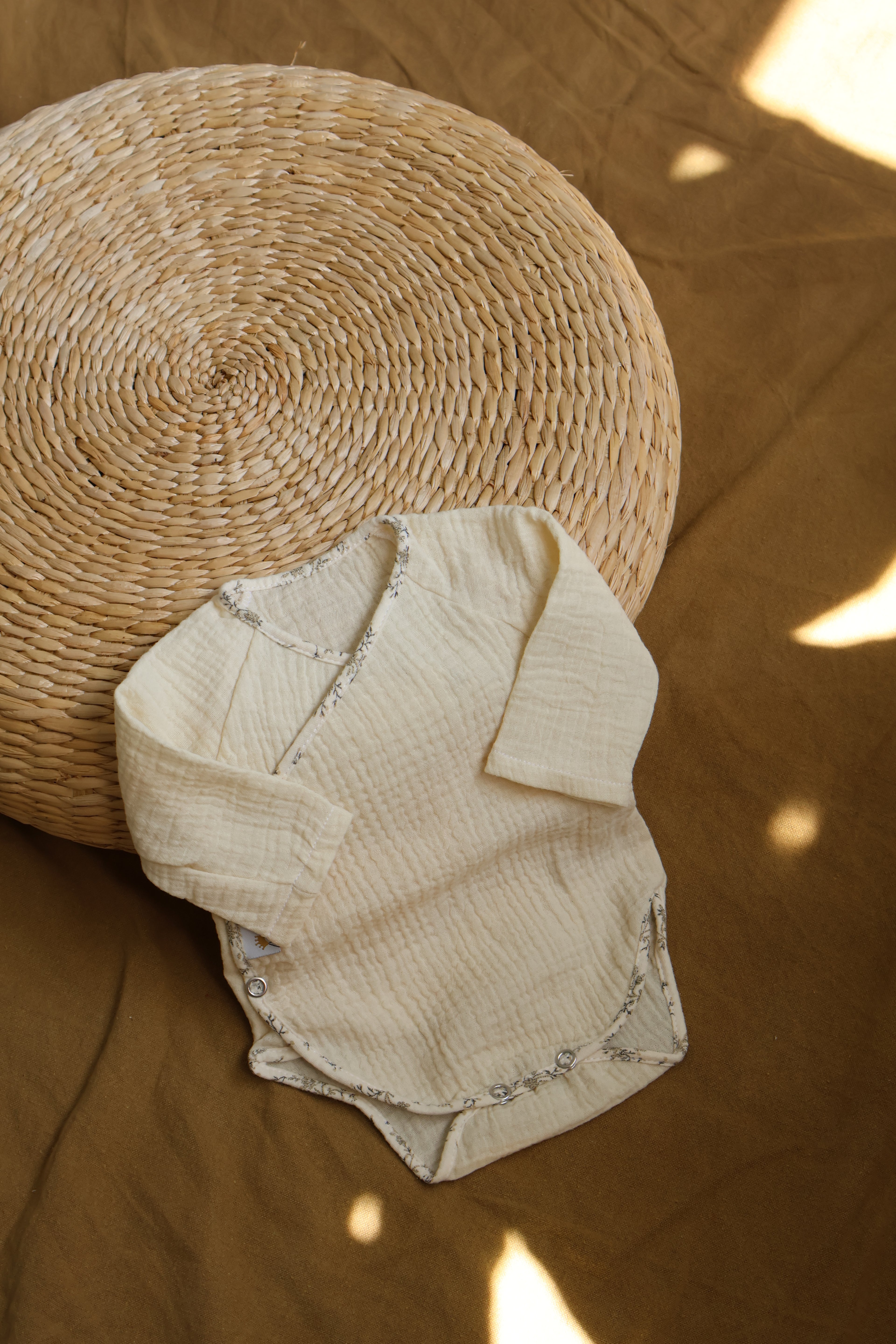 Body à manches longues en mousseline brute