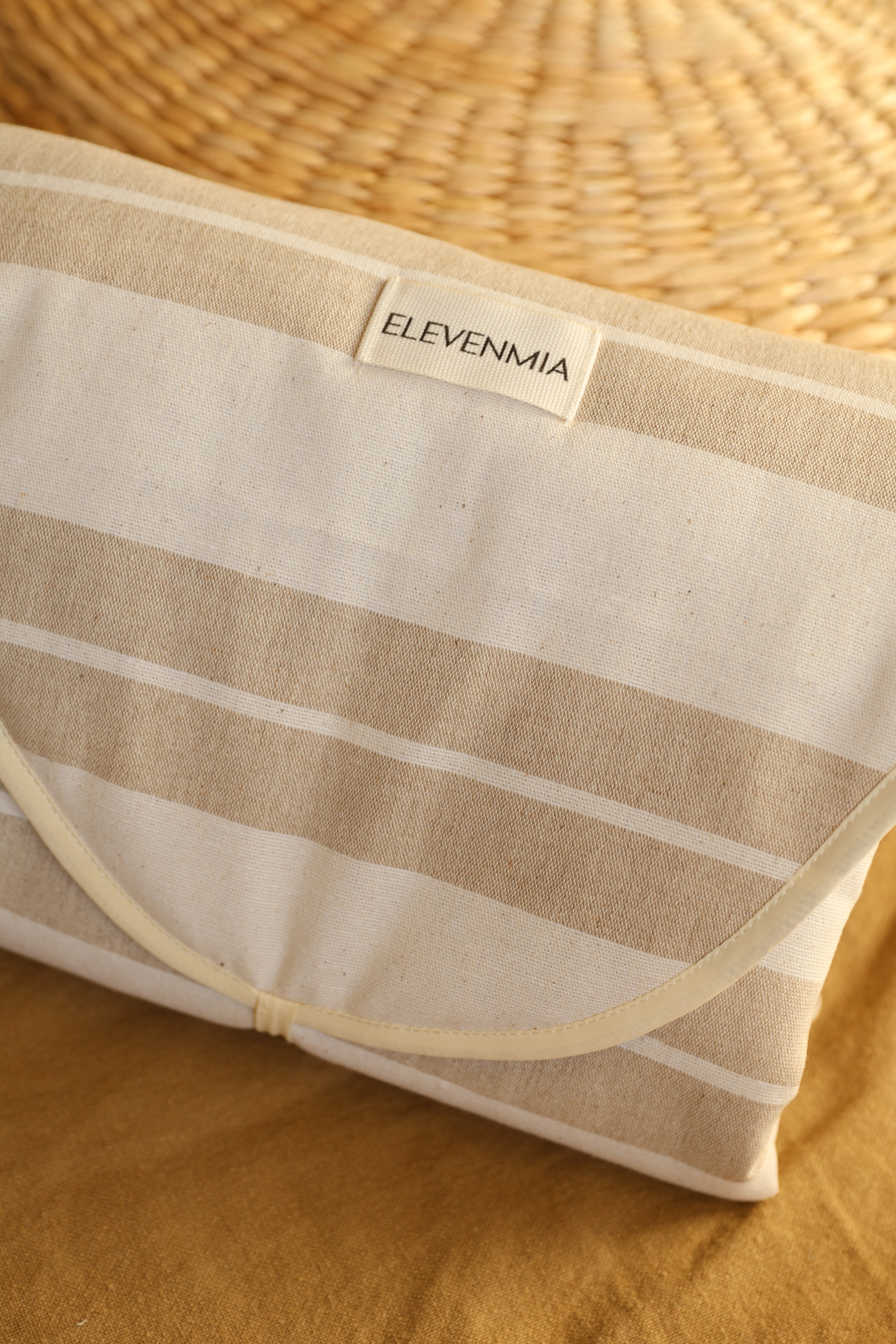 Cambiador Portátil XL Stripe XL Arena