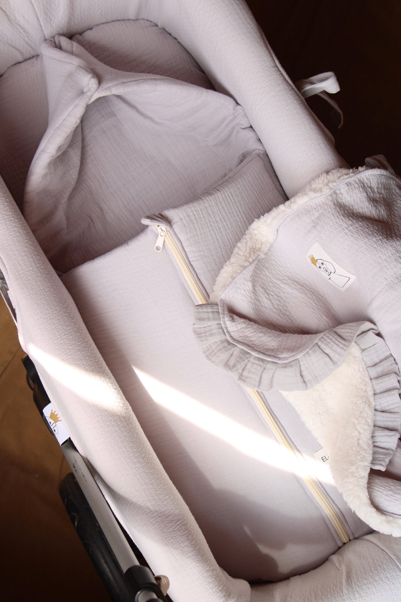 Vestidura Cochecito Dolby Gris + Gasa Cruda Reversible