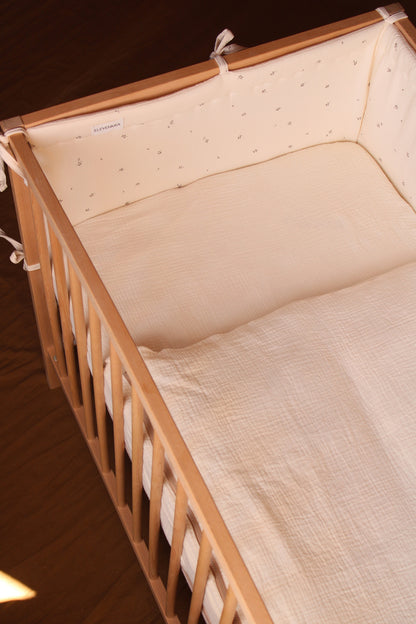 Beige Muslin Crib Protector 60x120