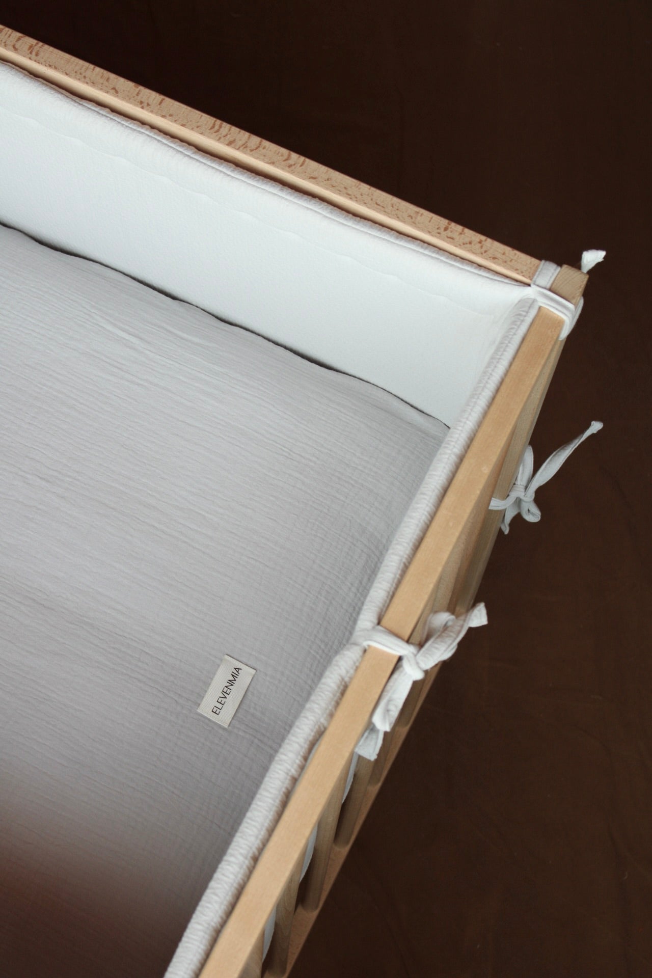 Beige Muslin Crib Protector 60x120