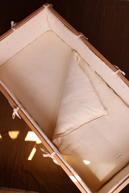 Beige Muslin Crib Protector 60x120