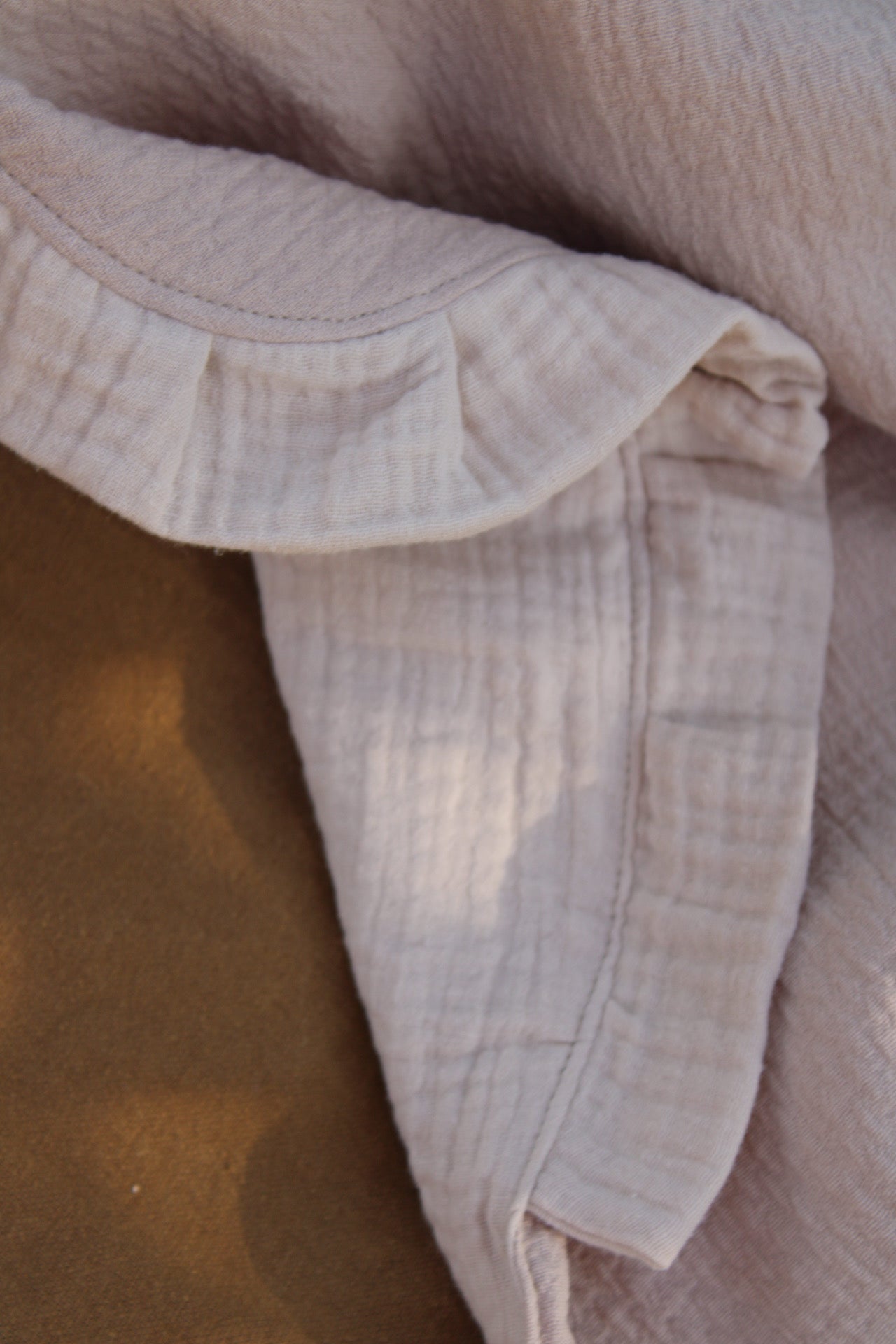 Berceuse Dolby Pepper + Volant de sable en gaze