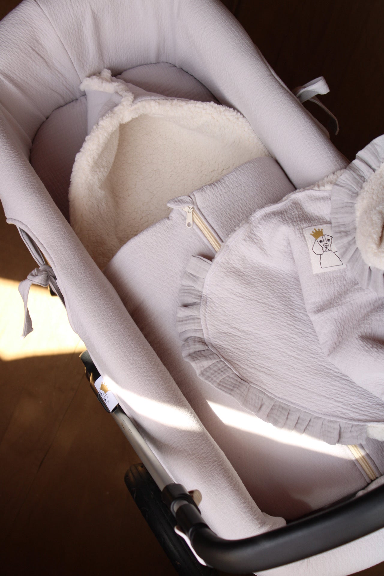 Saco Capazo Dolby Gris + Borreguito