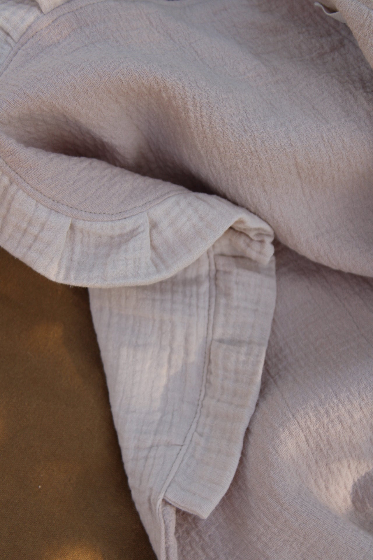 Berceuse Dolby Pepper + Volant de sable en gaze