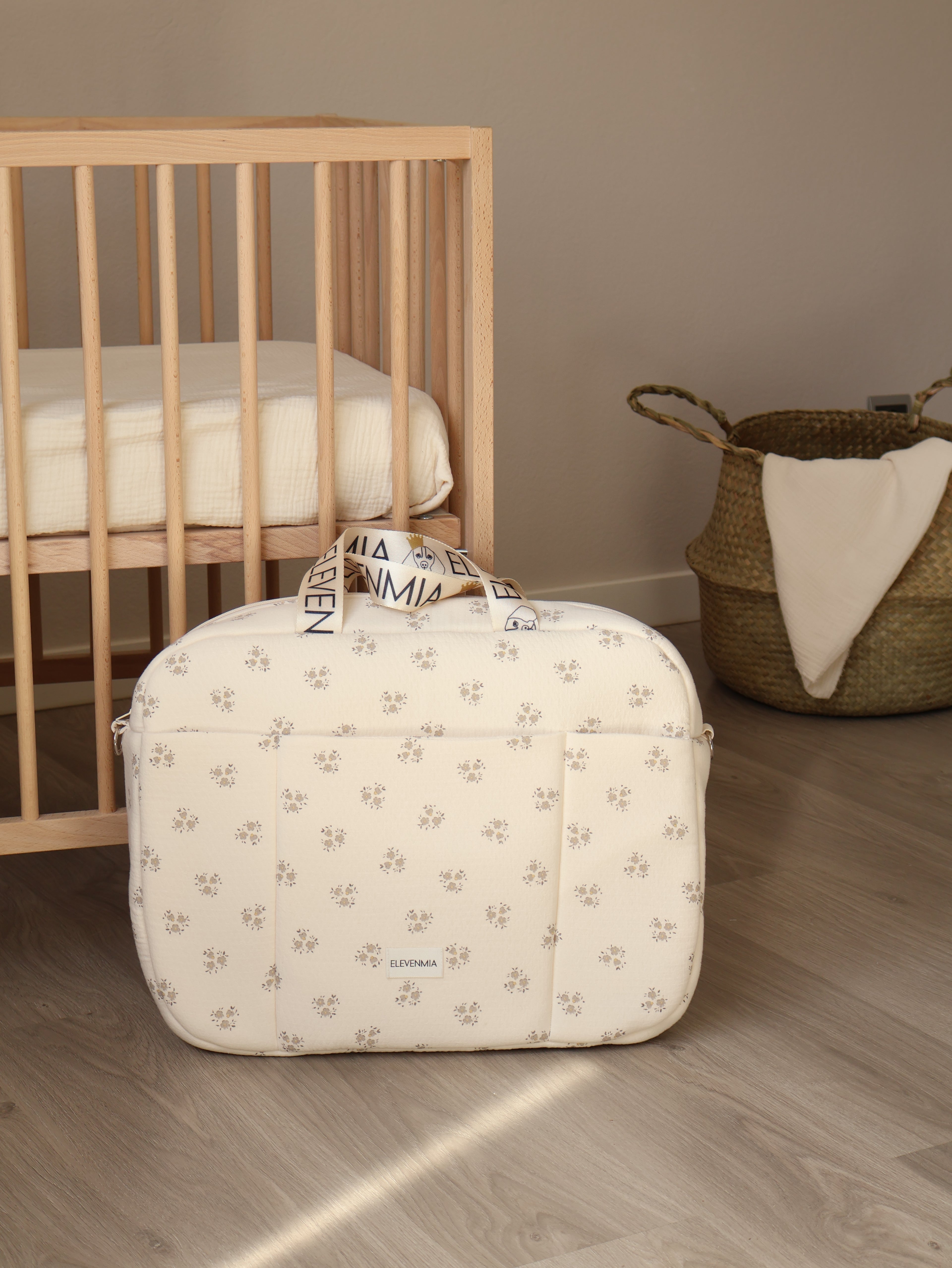 maleta-maternidad-inti-gris-1