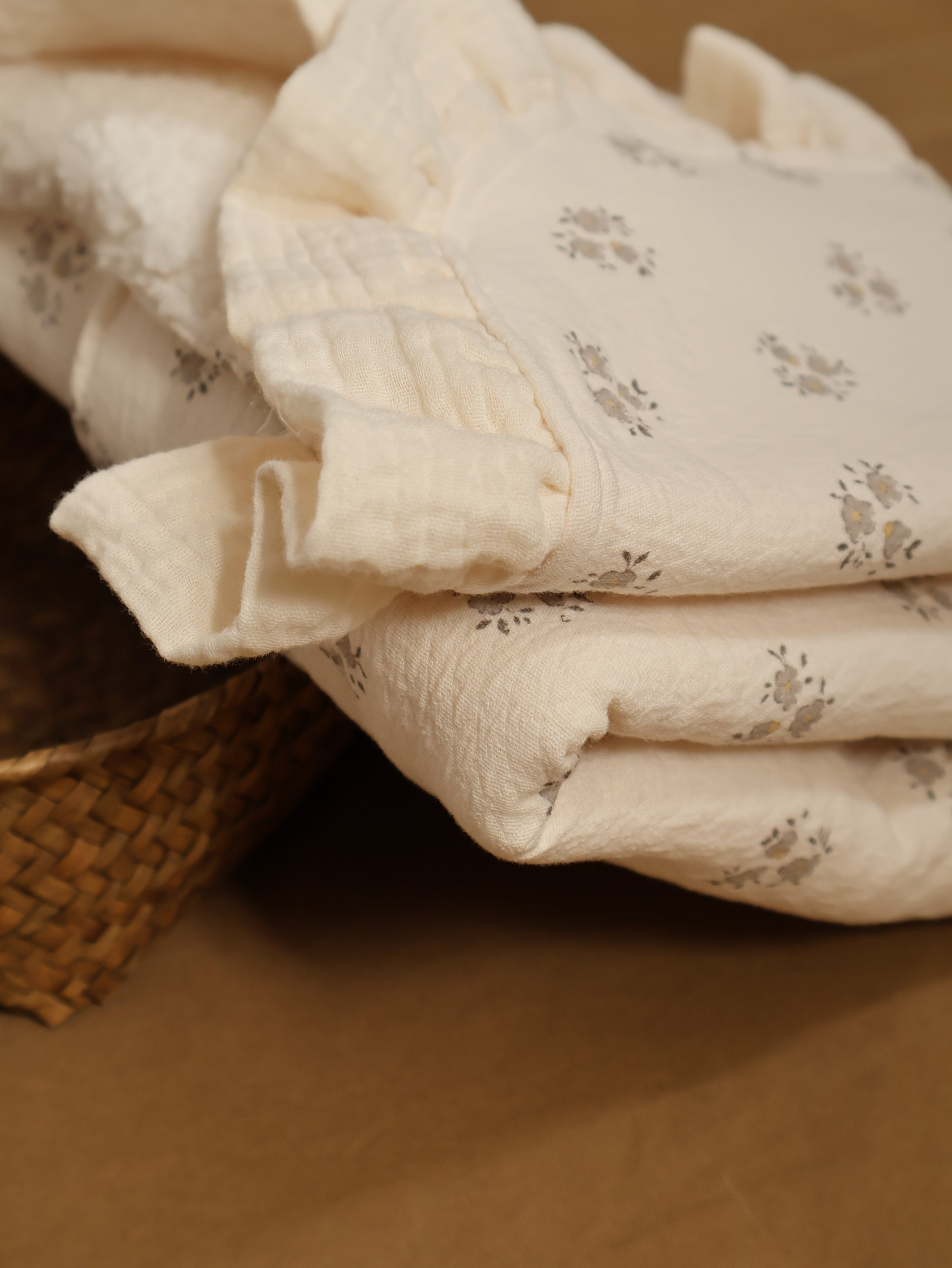 manta-borreguito-inti-gris-15