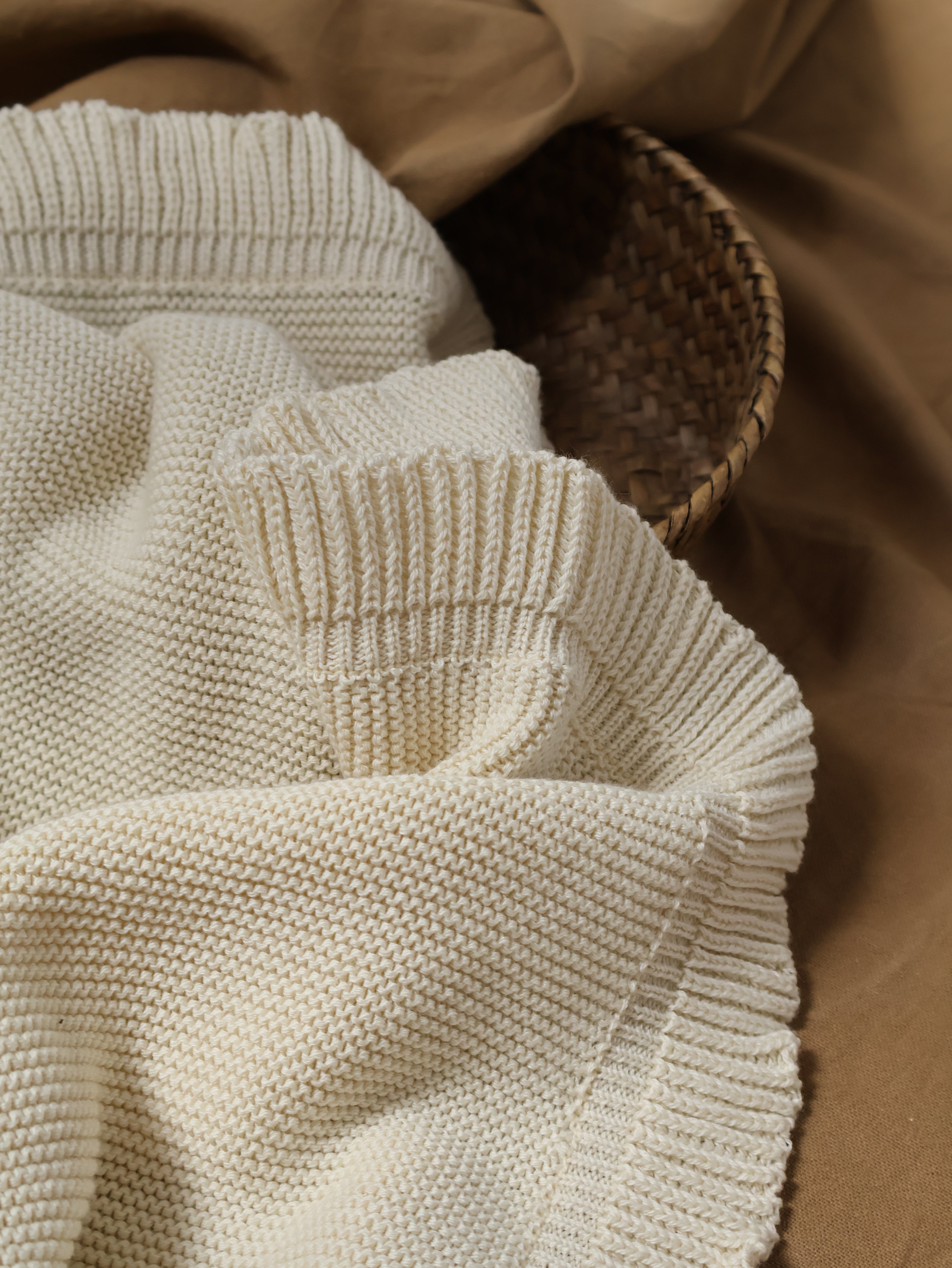 manta-punto-arroz-beige-5