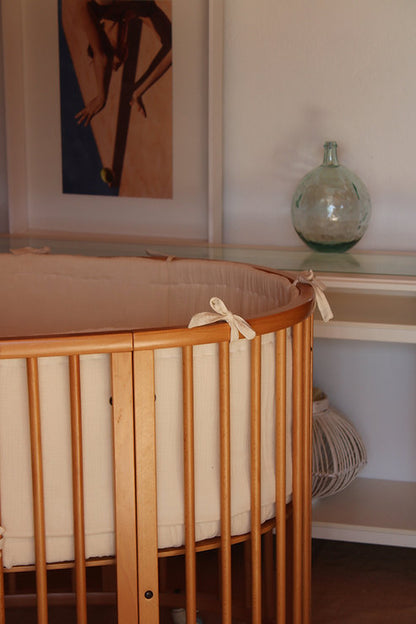 Beige Muslin Stokke Crib Protector