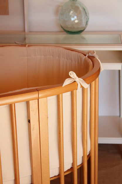 Beige Muslin Stokke Crib Protector