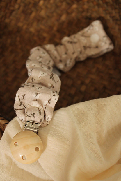 Stone Muslin Pacifier Holder