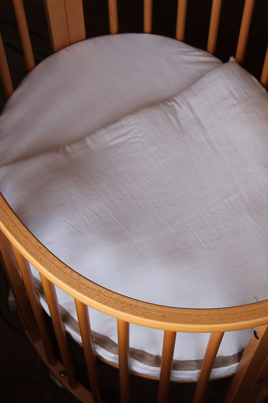 Chancelière ajustée pour berceau Stokke en gaze blanche