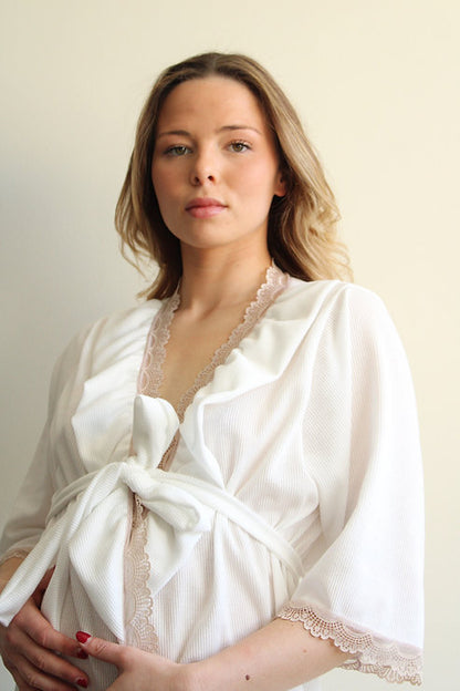 White Ruffle Short-Sleeve Canalé Robe 