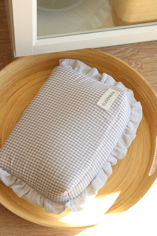  Ruffled Vichy Grey Toiletry Bag