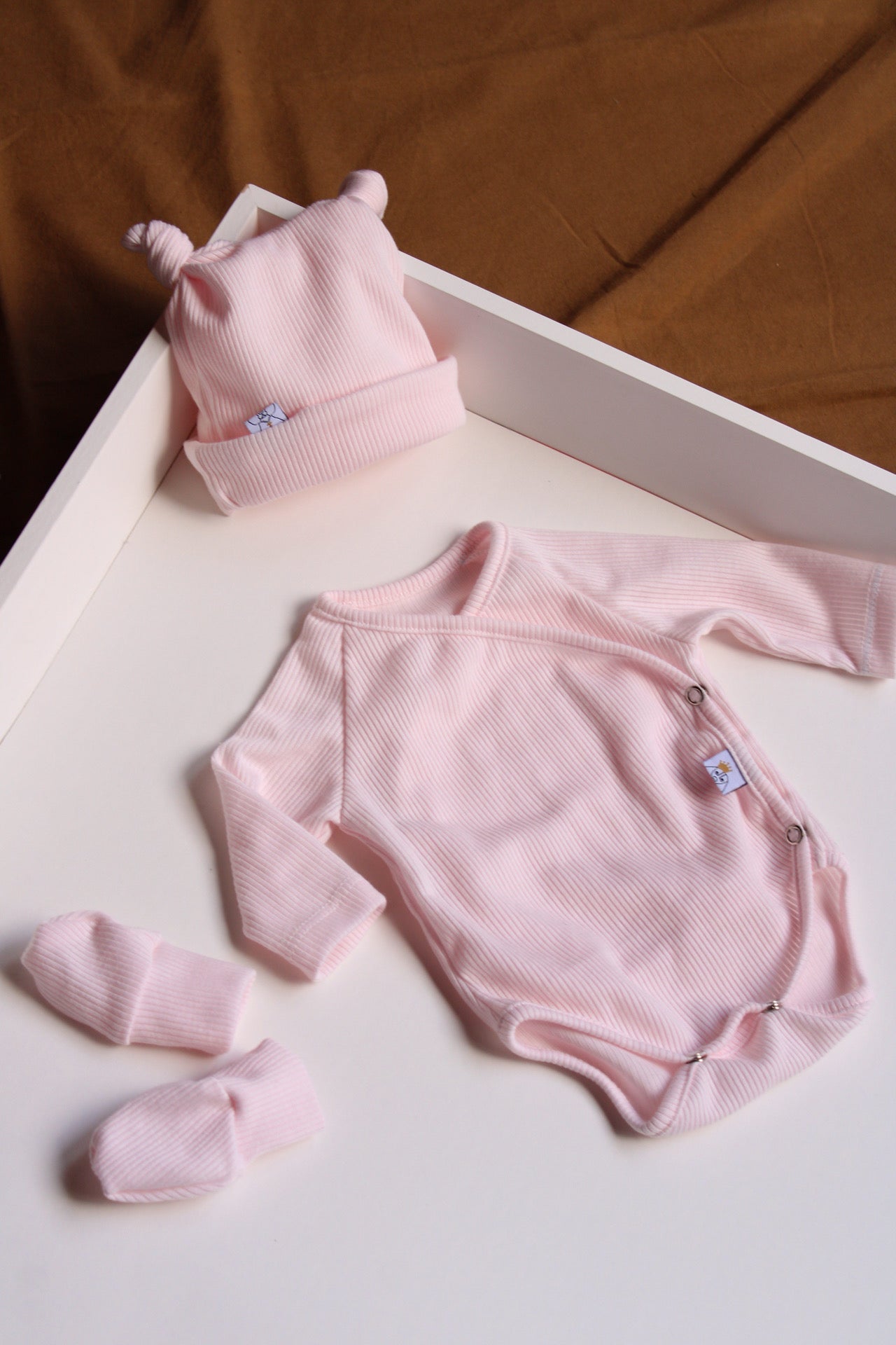 Pack de vêtements côtelés roses pour la première fois