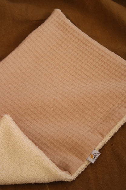 Stone Brown Arpi Drool Pad