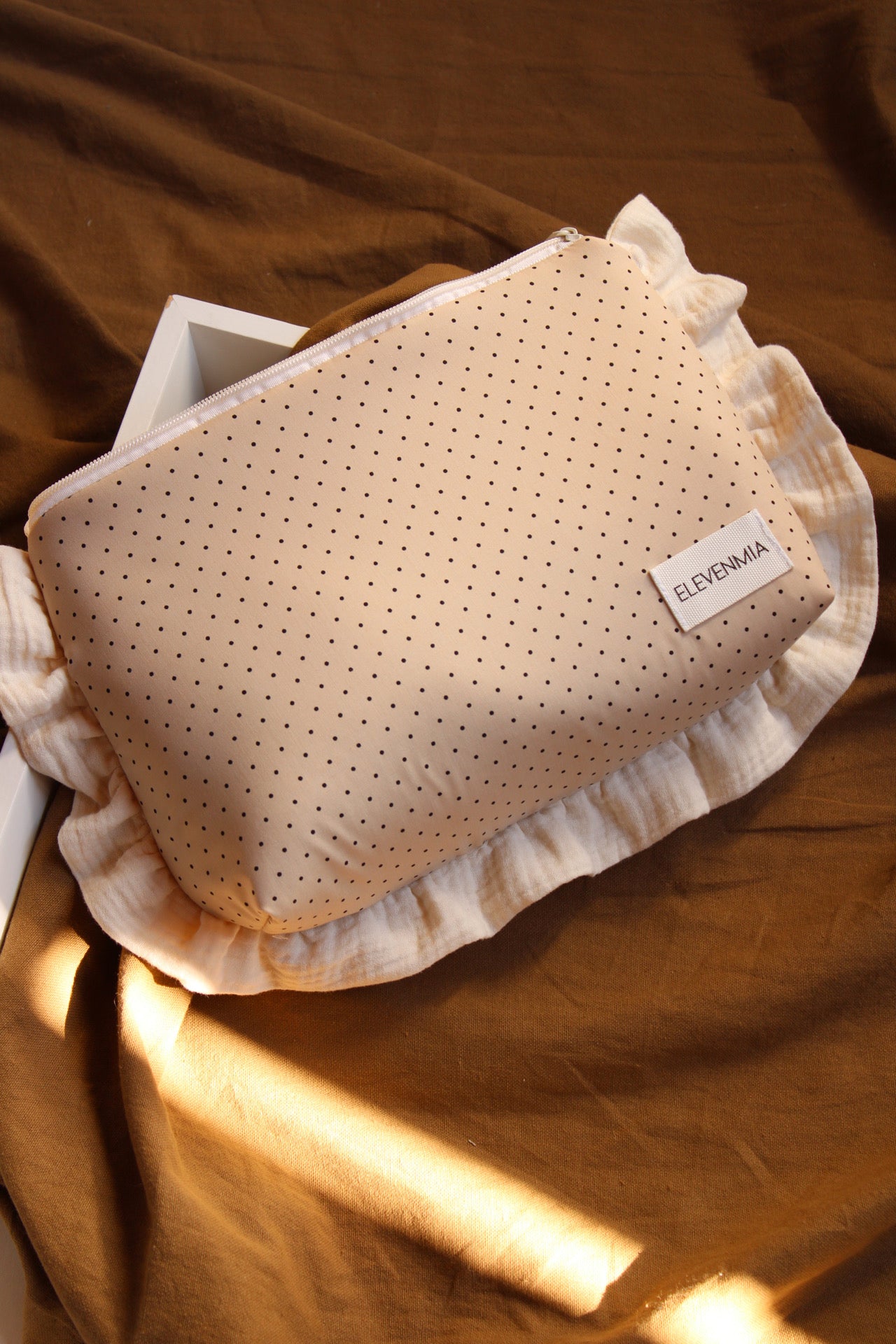  Ruffled Dotty + Beige Muslin Toiletry Bag