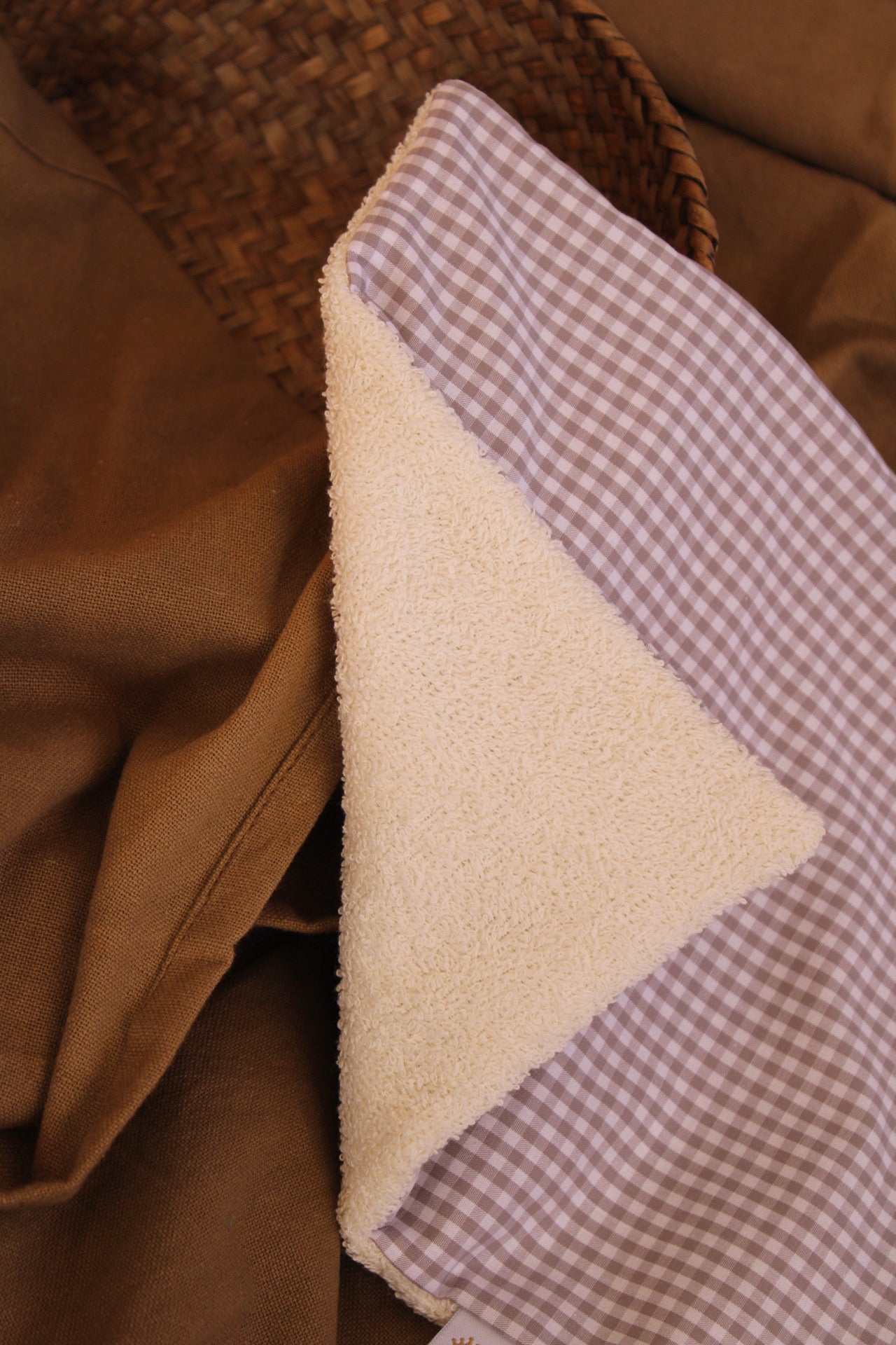 Protector de Toalla Vichy Gris