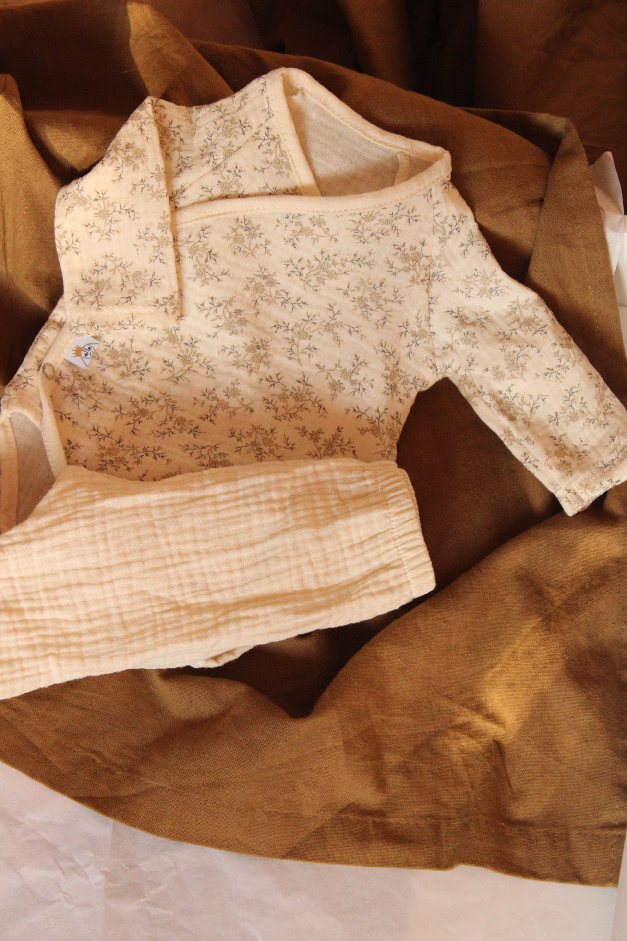 Mon ensemble body en mousseline + leggings en mousseline brute