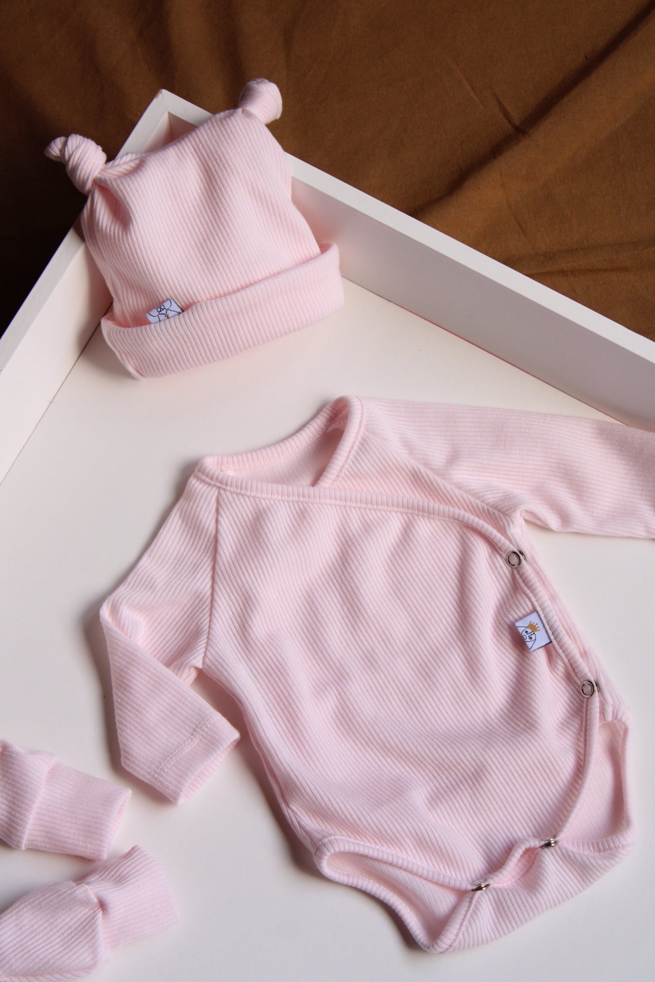 Pack de vêtements côtelés roses pour la première fois