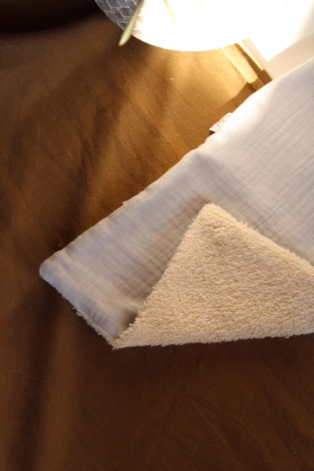 Protector Toalla Gasa Gris Humo