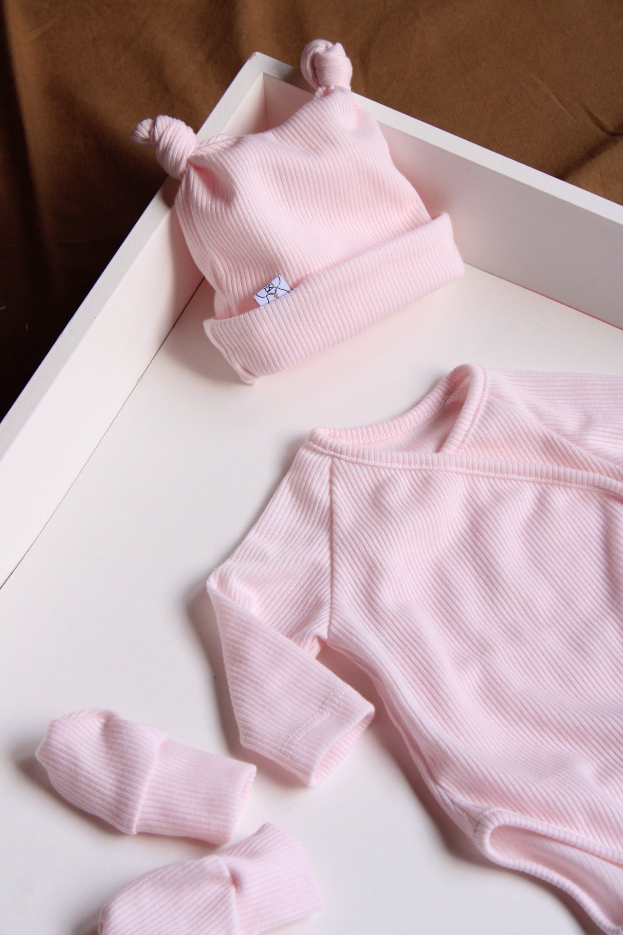 Pack de vêtements côtelés roses pour la première fois